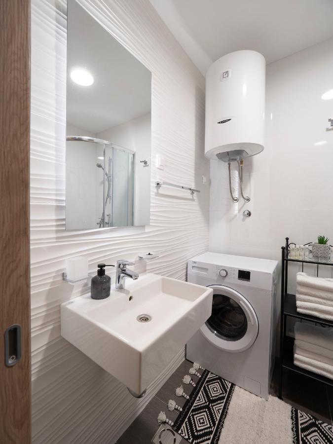 Cozy Studio Apartment Mila Podgorica Exterior foto